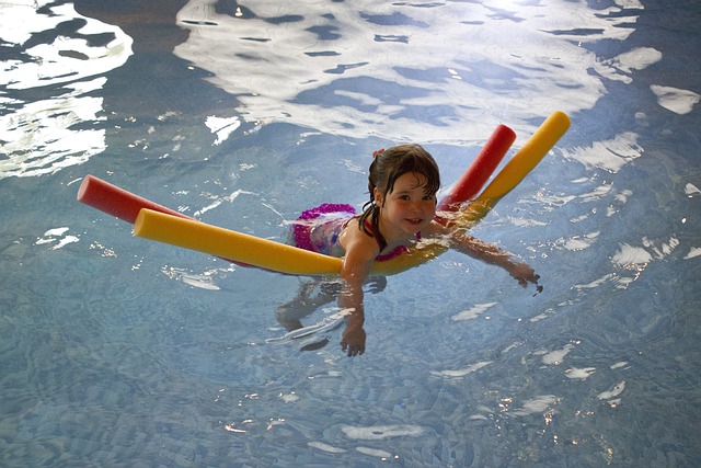 Portar els nens a la piscina a l'hivern reforça la salut i la immunitat